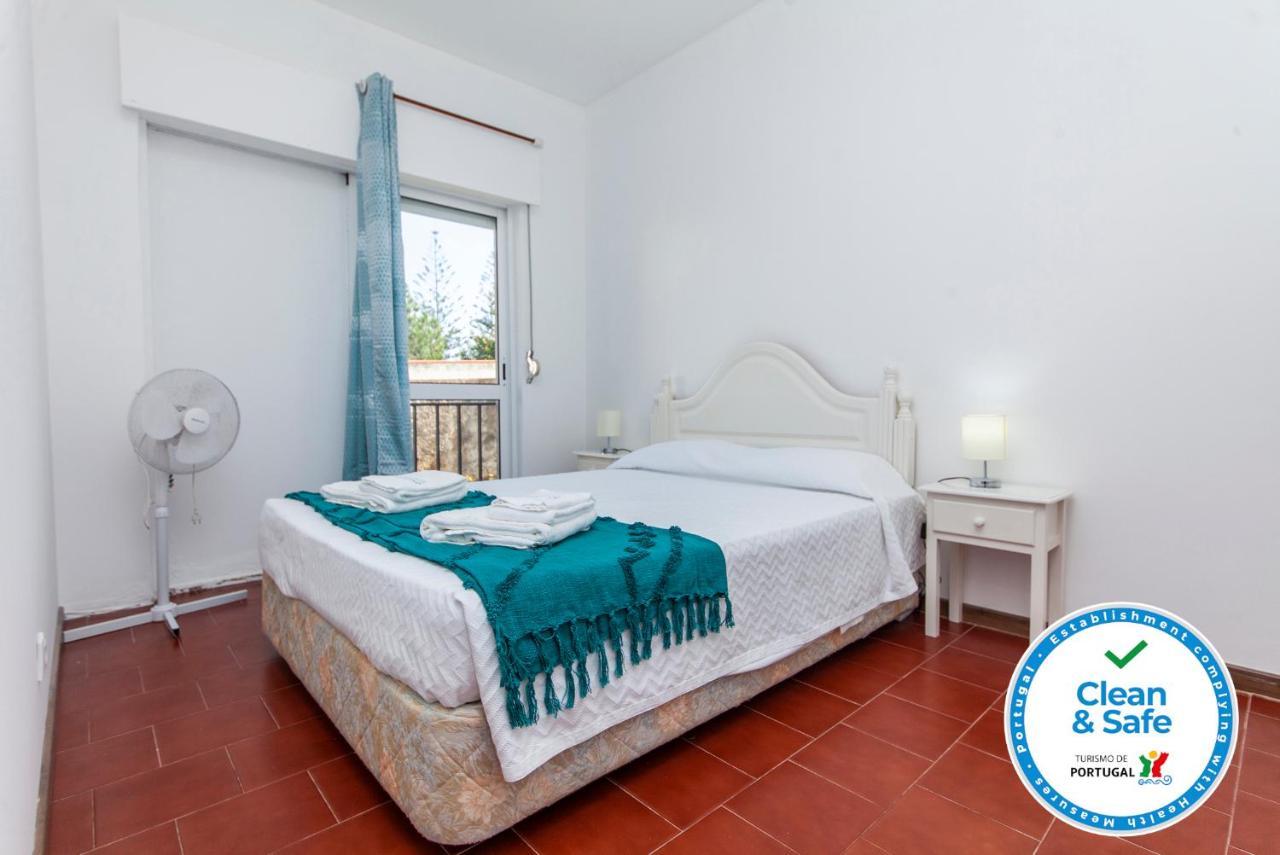 E - Local Da Trindade Guesthouse ラゴス 部屋 写真